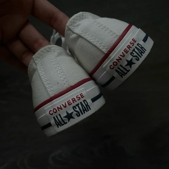 Classic Chuck Converse Women’s Size 8 w/Comfort Inserts Like New - Picture 3 of 6